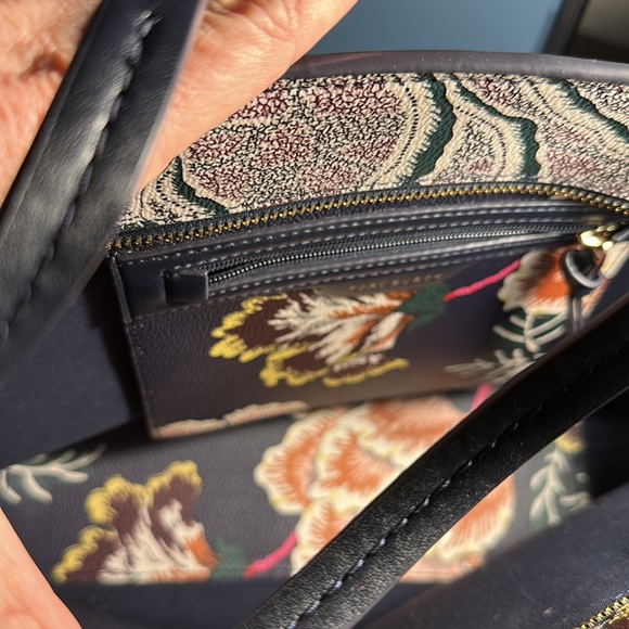 Tory Burch | Navy Happy Times Kerrington Small Zip Tote - Picture 7 of 8